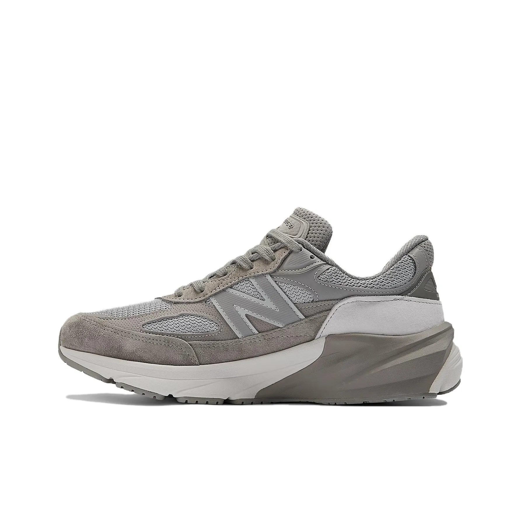 New Balance x WTAPS 990v6 Made in USA Moon Mist Mirage Gray New Balance x WTAPS 990v6 Made in USA Moon Mist Mirage Gray