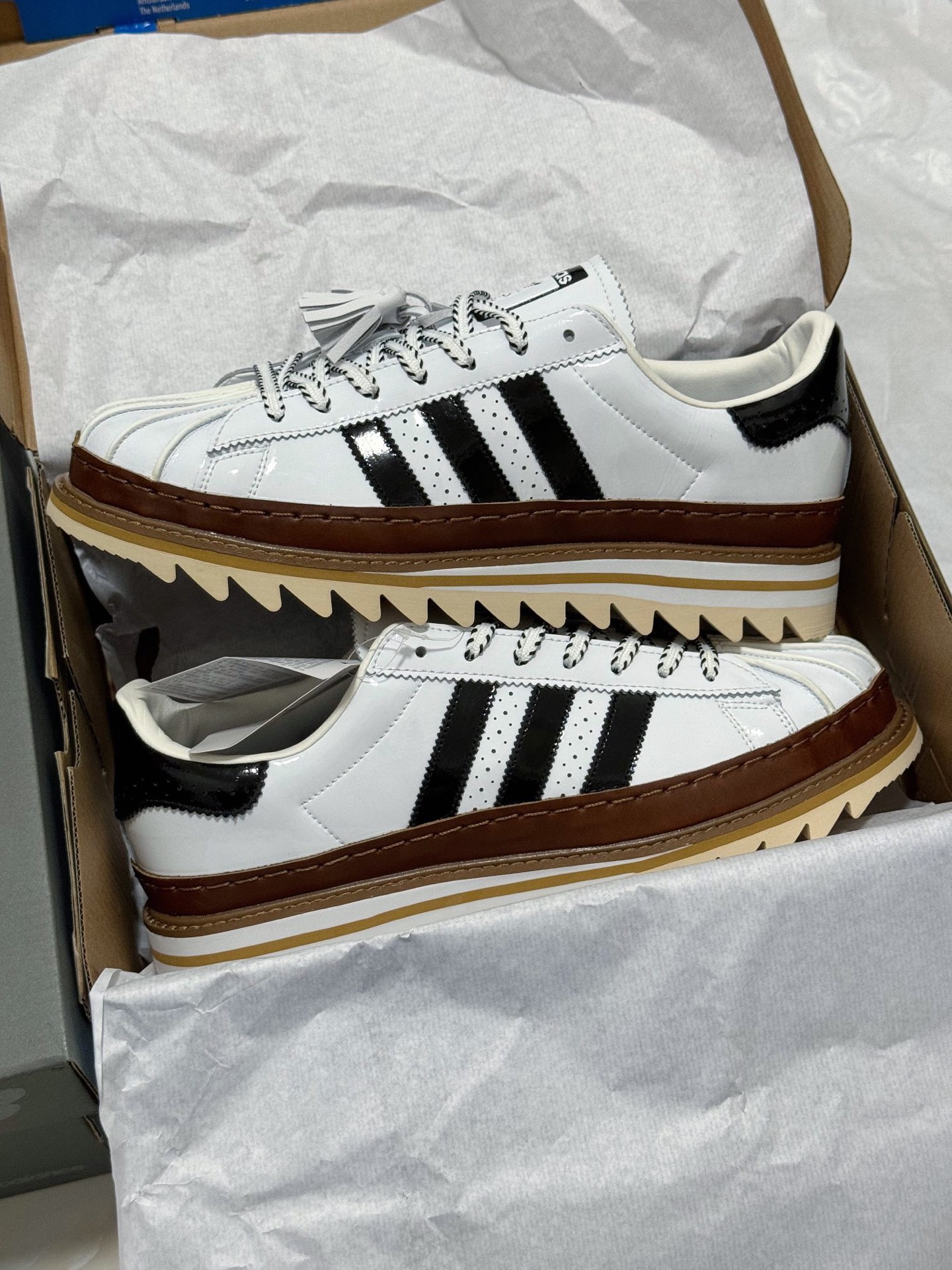【콜라보 히트 상품】CLOT x 아디다스 오리지널 슈퍼스타 IH3132 photo review
